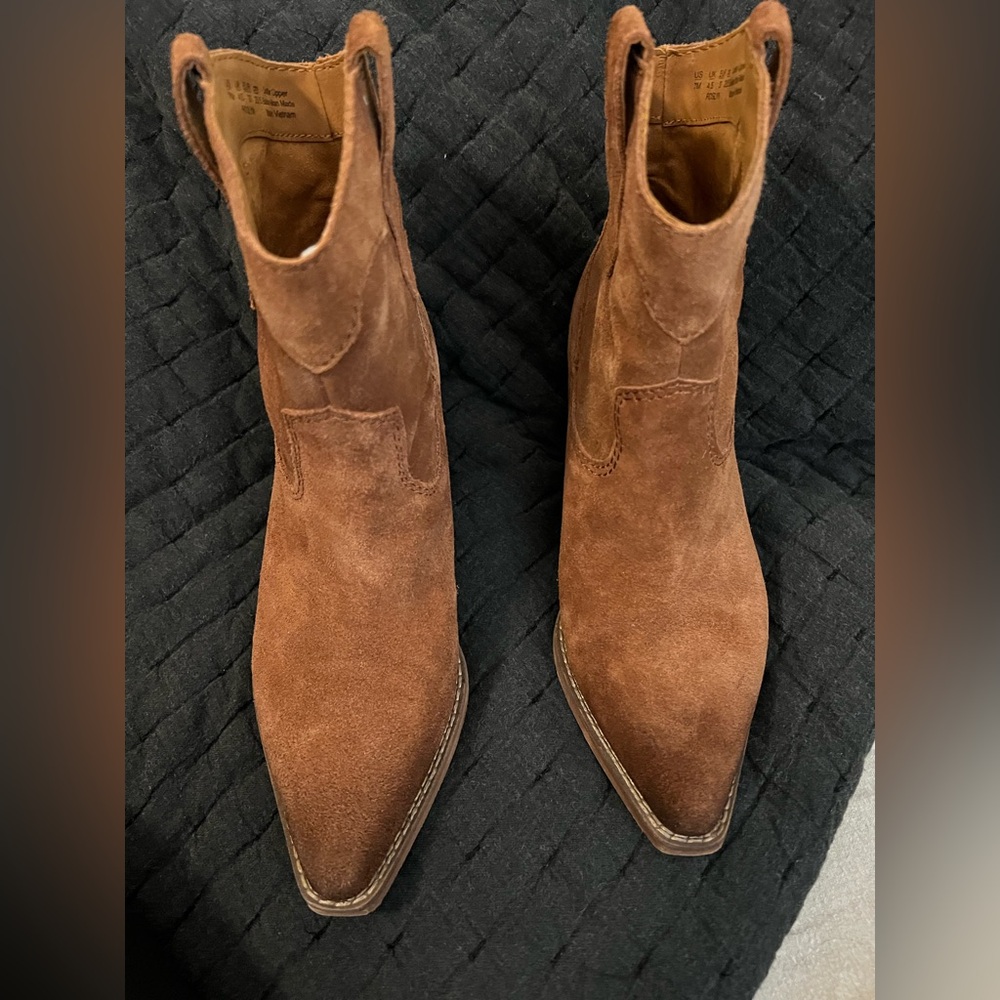 Zodiac Suede Western booties size 7 - Picture 5 of 8